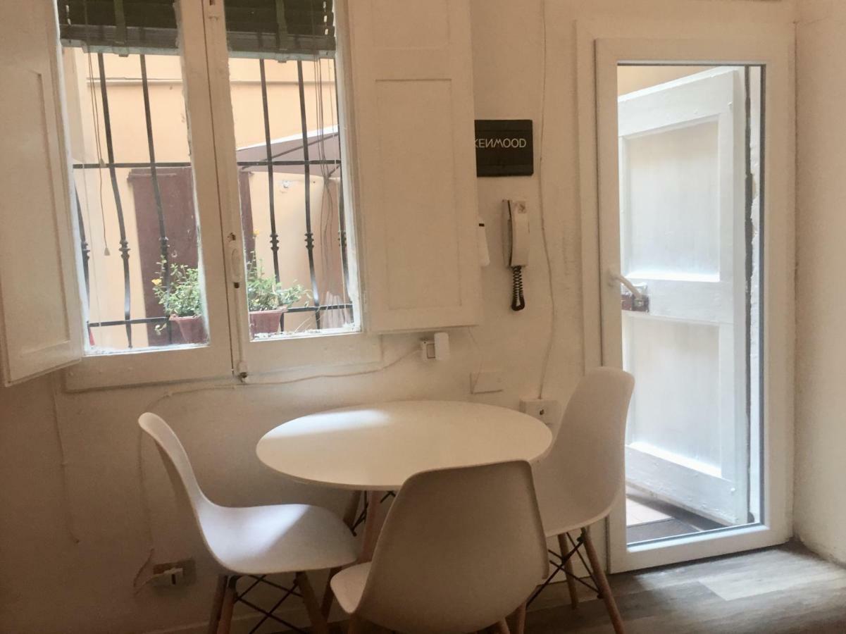 Apartmán Portici Di Via Piella Boloňa Exteriér fotografie
